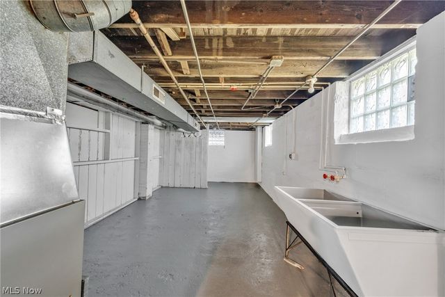 3011 Bradwell Avenue, Cleveland, OH 44109