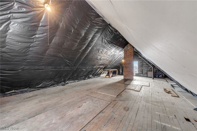 3011 Bradwell Avenue, Cleveland, OH 44109