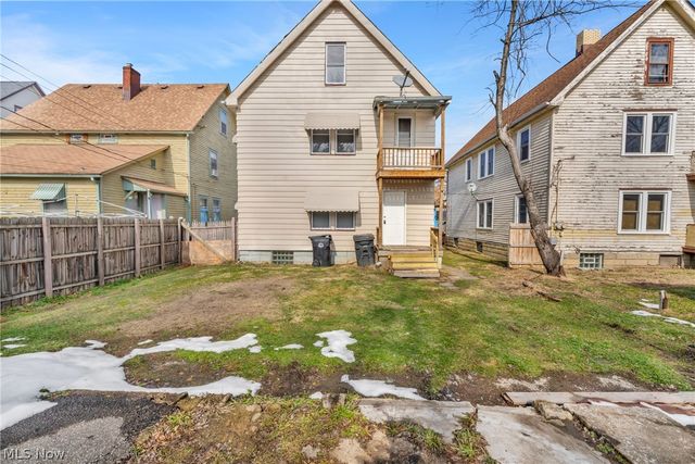 3011 Bradwell Avenue, Cleveland, OH 44109