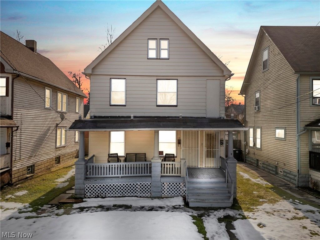 3011 Bradwell Avenue, Cleveland, OH 44109