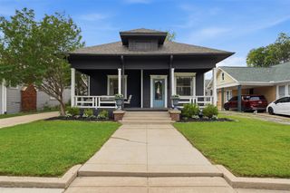 2238 Hurley Avenue, Fort Worth, TX 76110