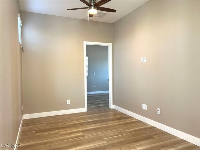 10232 Glacier Pool Street, Las Vegas, NV 89178