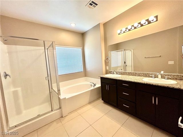 10232 Glacier Pool Street, Las Vegas, NV 89178
