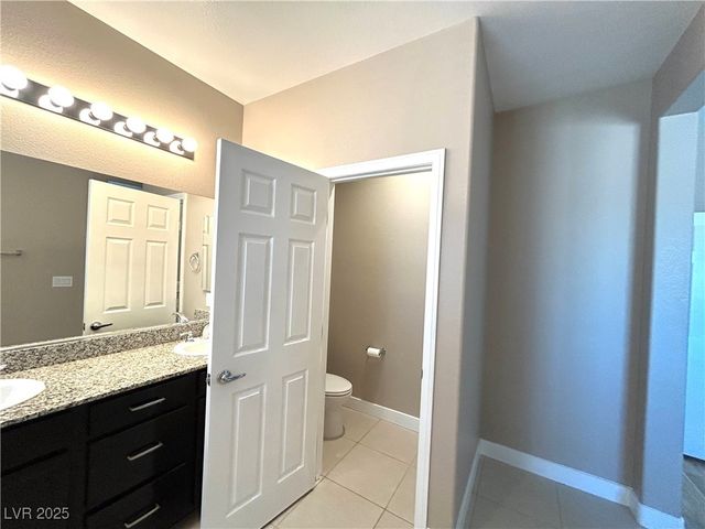 10232 Glacier Pool Street, Las Vegas, NV 89178