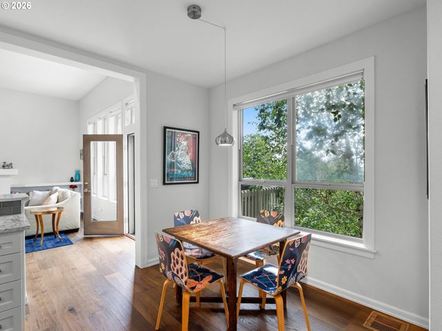 45 AQUINAS St, Lake Oswego, OR 97035