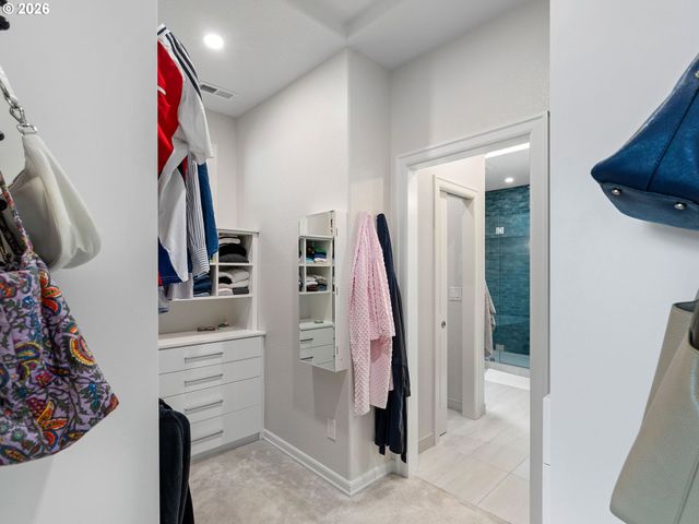 45 AQUINAS St, Lake Oswego, OR 97035