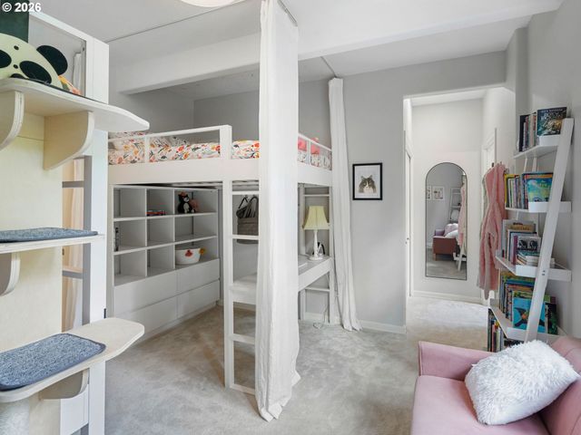 45 AQUINAS St, Lake Oswego, OR 97035