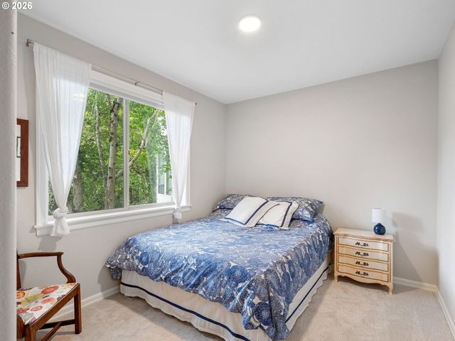 45 AQUINAS St, Lake Oswego, OR 97035