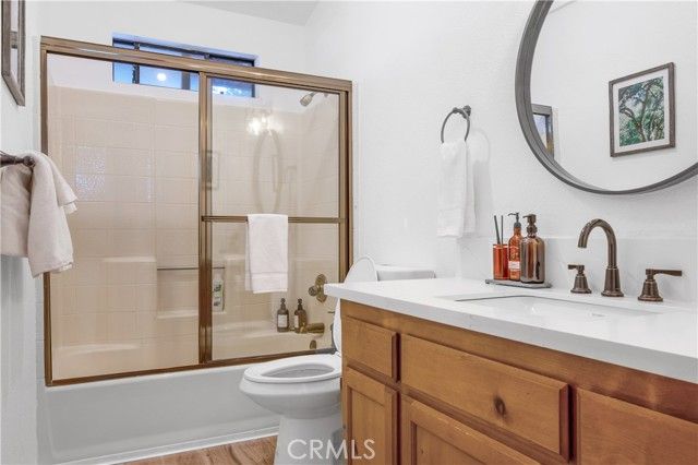 290 Davos Drive, Crestline, CA 92325