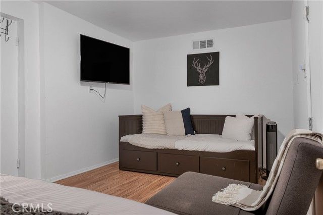 290 Davos Drive, Crestline, CA 92325