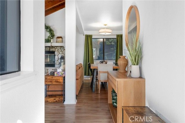 290 Davos Drive, Crestline, CA 92325