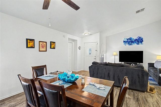 3613 Shawn Reynolds Court 201, Las Vegas, NV 89129