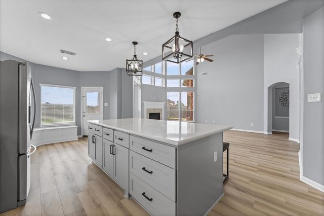 13402 Great Creek Drive, Pearland, TX 77584