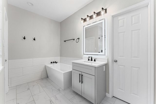 13402 Great Creek Drive, Pearland, TX 77584