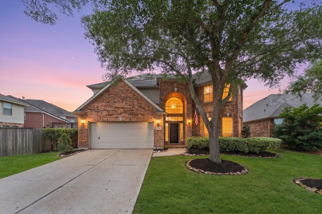 13402 Great Creek Drive, Pearland, TX 77584