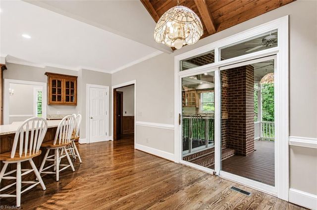 1018 Viewmont Drive, Asheboro, NC 27205