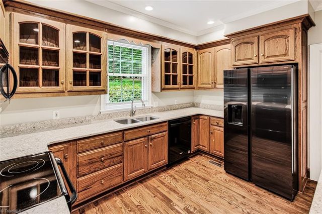 1018 Viewmont Drive, Asheboro, NC 27205