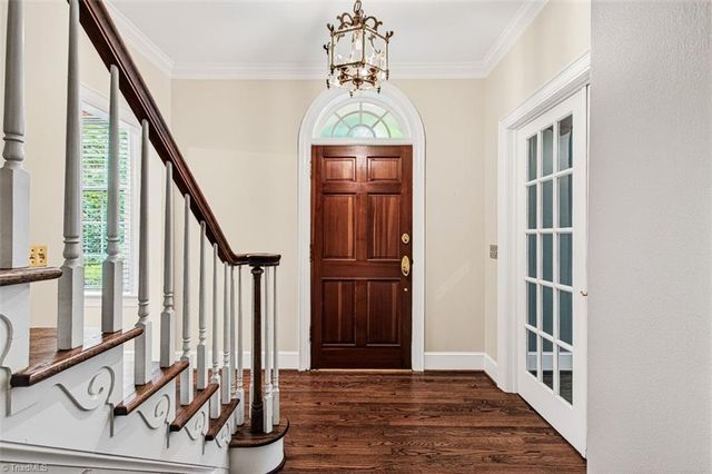 1018 Viewmont Drive, Asheboro, NC 27205