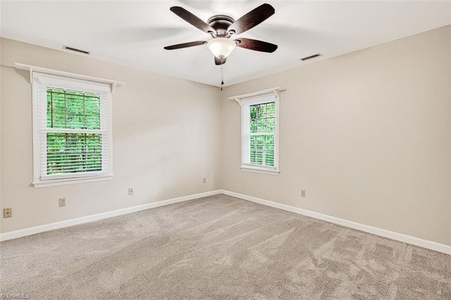 1018 Viewmont Drive, Asheboro, NC 27205