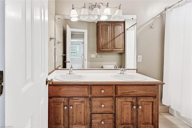 1018 Viewmont Drive, Asheboro, NC 27205