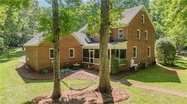 1018 Viewmont Drive, Asheboro, NC 27205