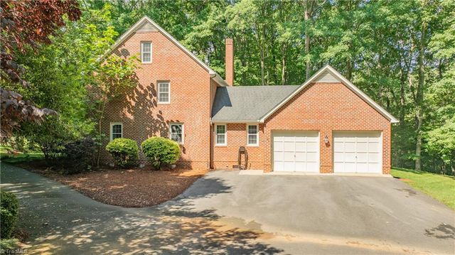 1018 Viewmont Drive, Asheboro, NC 27205