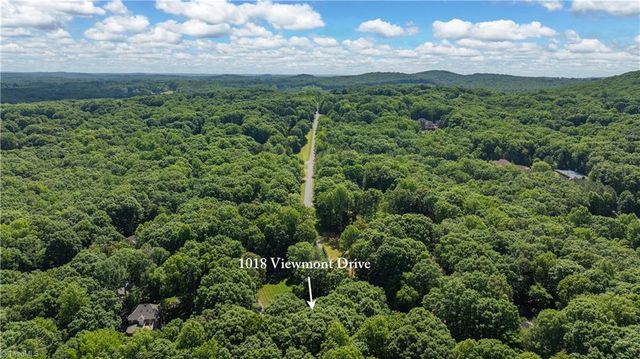 1018 Viewmont Drive, Asheboro, NC 27205