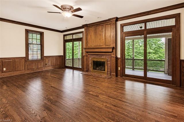 1018 Viewmont Drive, Asheboro, NC 27205