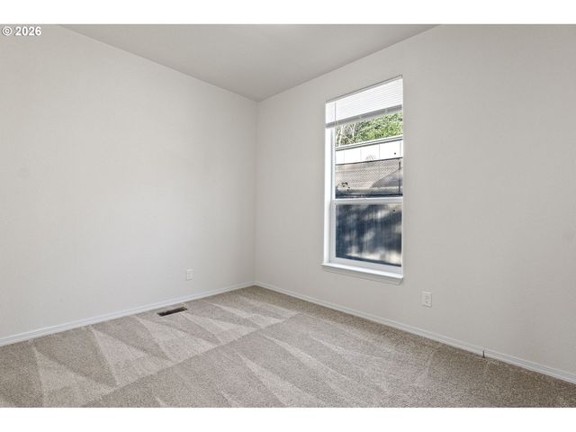 98041 HALLWAY Rd 19, Brookings, OR 97415