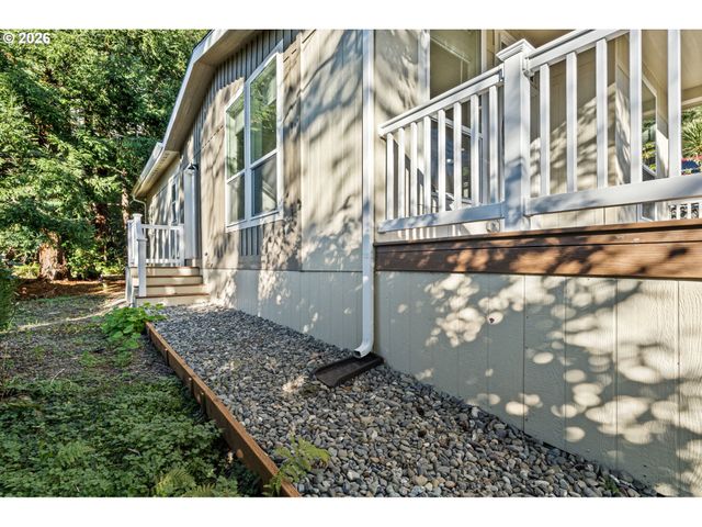 98041 HALLWAY Rd 19, Brookings, OR 97415