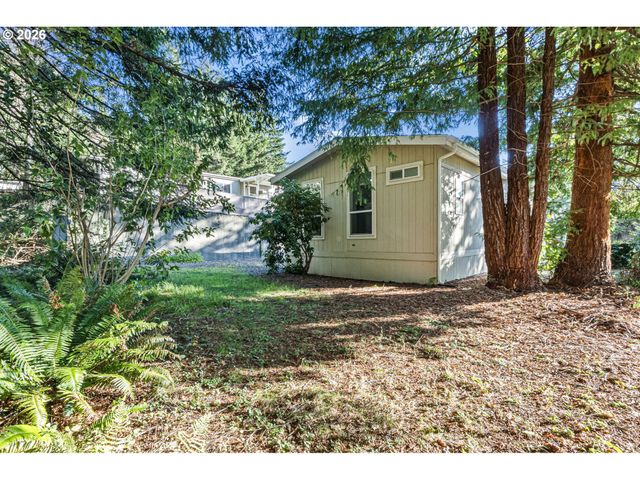 98041 HALLWAY Rd 19, Brookings, OR 97415