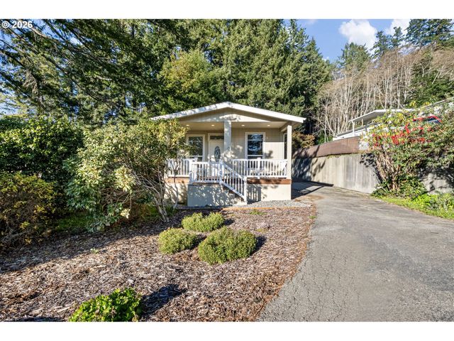 98041 HALLWAY Rd 19, Brookings, OR 97415