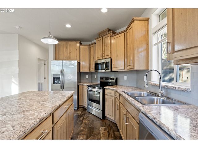 98041 HALLWAY Rd 19, Brookings, OR 97415