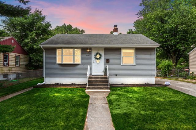 7420 White Oak Avenue, Hammond, IN 46324