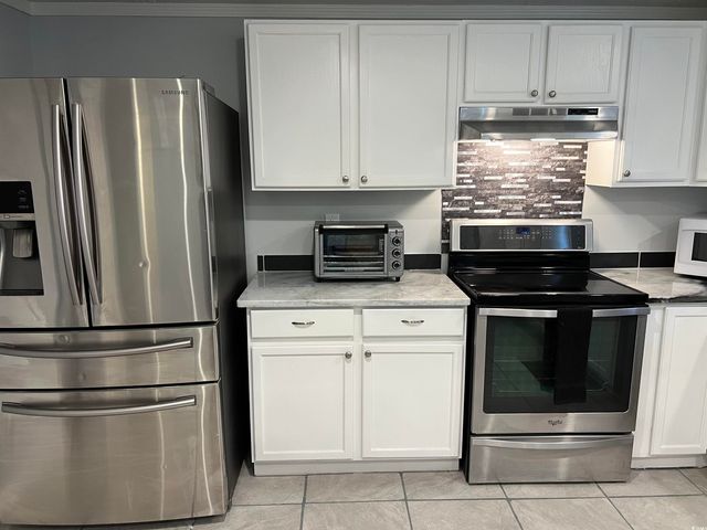 1014 Conway Plantation Dr., Conway, SC 29526