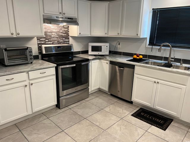 1014 Conway Plantation Dr., Conway, SC 29526
