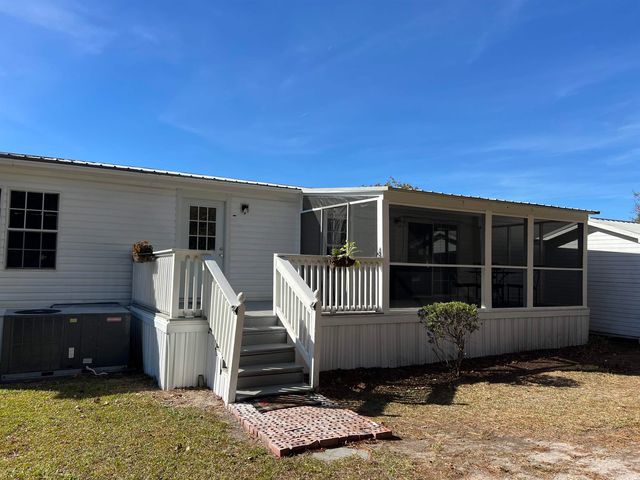 1014 Conway Plantation Dr., Conway, SC 29526