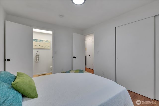 30221 5th Avenue S, Federal Way, WA 98003