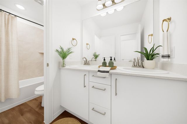 113 Knoll Pines, Terrell, TX 75160