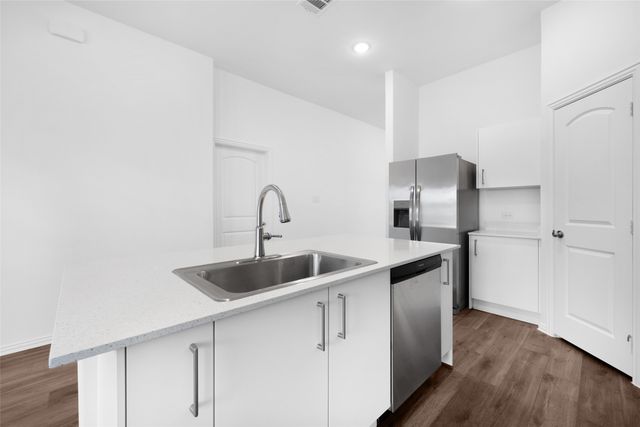 113 Knoll Pines, Terrell, TX 75160