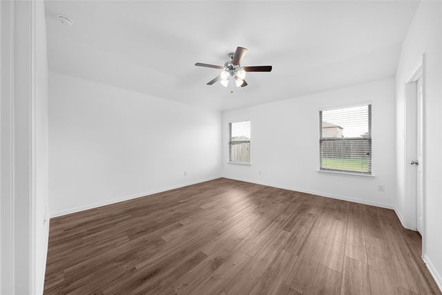 113 Knoll Pines, Terrell, TX 75160