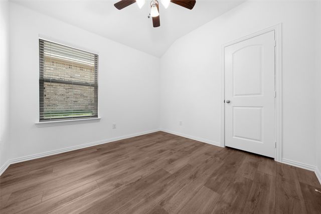 113 Knoll Pines, Terrell, TX 75160