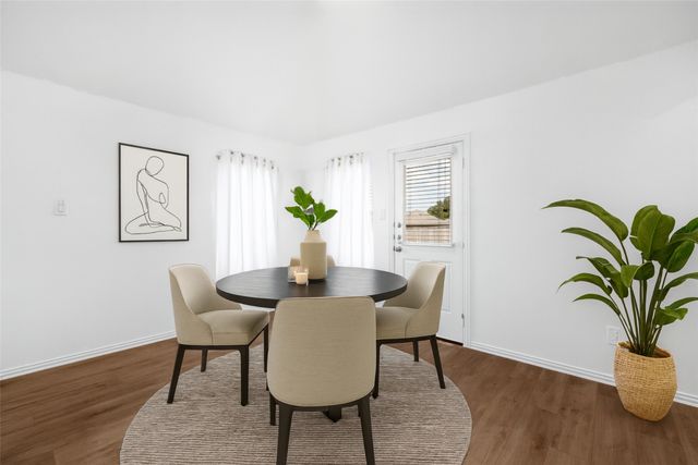 113 Knoll Pines, Terrell, TX 75160