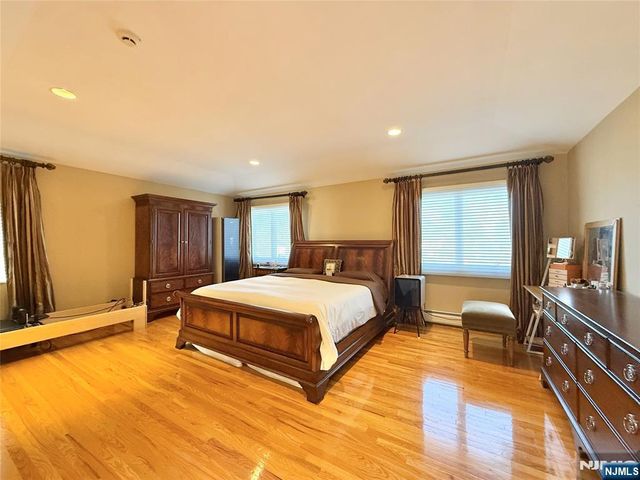 13 1st Street, Englewood Cliffs, NJ 07632