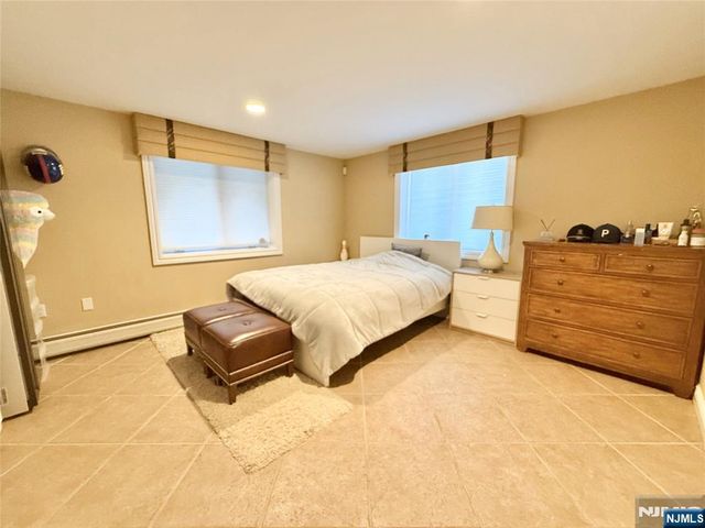 13 1st Street, Englewood Cliffs, NJ 07632