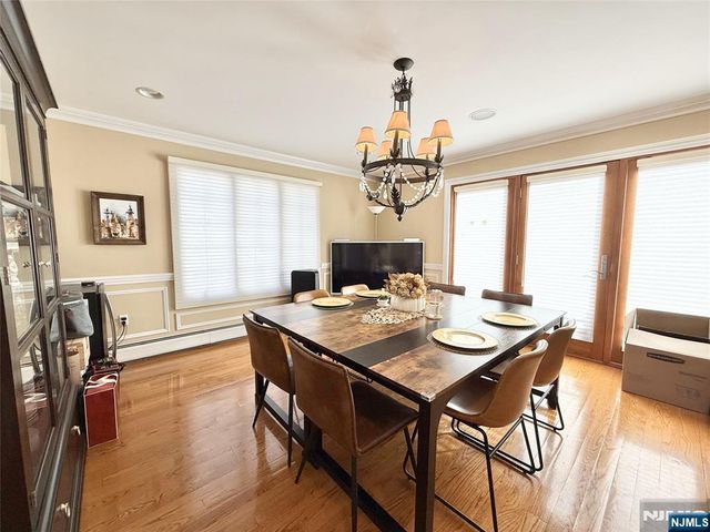 13 1st Street, Englewood Cliffs, NJ 07632