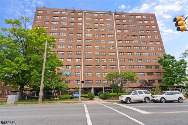 1225 Kennedy Blvd 14J, Bayonne City, NJ 07002