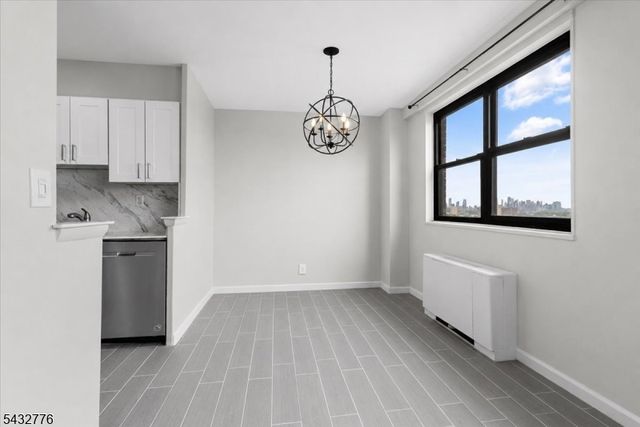 1225 Kennedy Blvd 14J, Bayonne City, NJ 07002