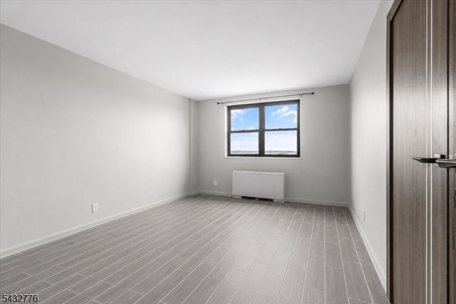 1225 Kennedy Blvd 14J, Bayonne City, NJ 07002