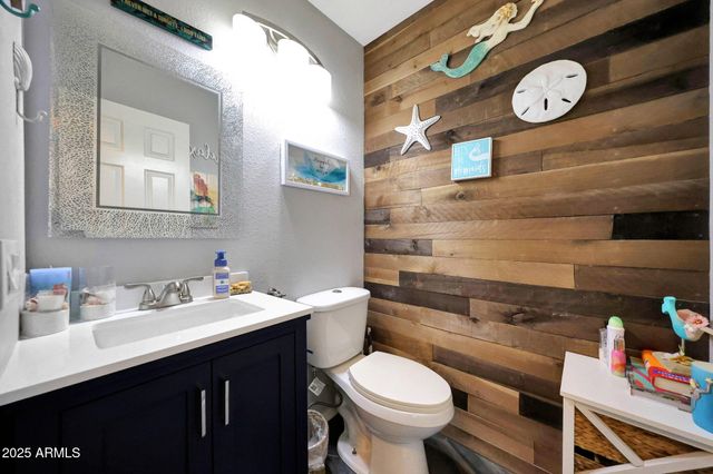 15809 N 11TH Avenue, Phoenix, AZ 85023